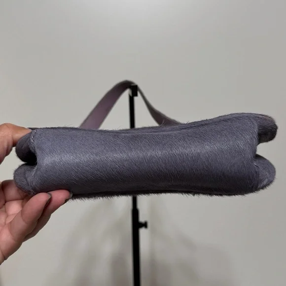 Brandon Blackwood Lavender Purple Pony Hair Shoulder Syl Bag - Picture 4 of 17